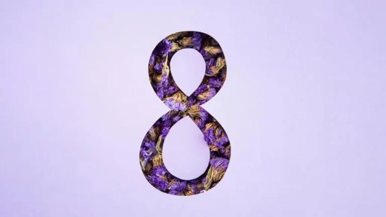 Number 8 Meaning in Numerology: Power, Balance & Abundance